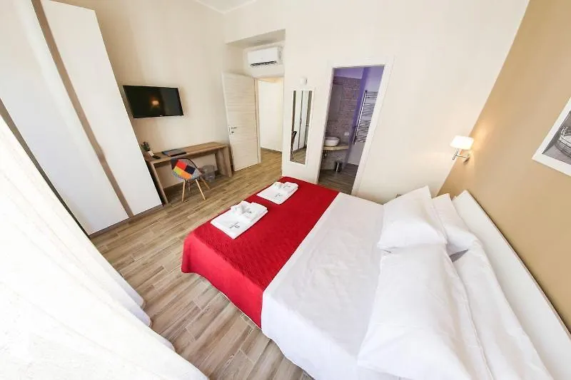 *** Bed & Breakfast Quinto Stabile Rooms&Suite Palermo Italia