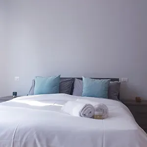 https://michelangelo-apartments.it-lombardy.com